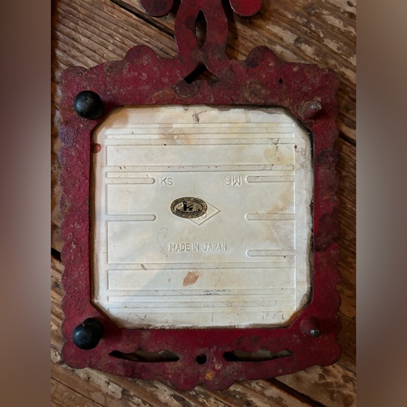 Vintage Mugsroyale Cast Iron Tile Trivet Pot Holder Japan Orange Red RetroFloral - Picture 7 of 9